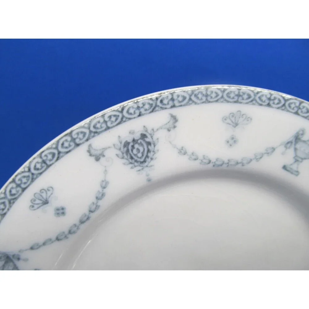 Johnson Brothers The Villiers  Set Of 2 Vintage 7